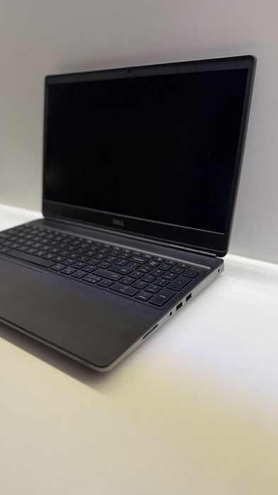 Dell Precision 756064585482353793124