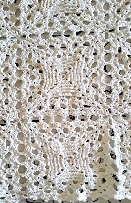 White Crochet Bedspread430580767193845764