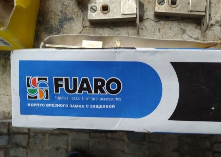Замок міжкімнатний Fuaro.