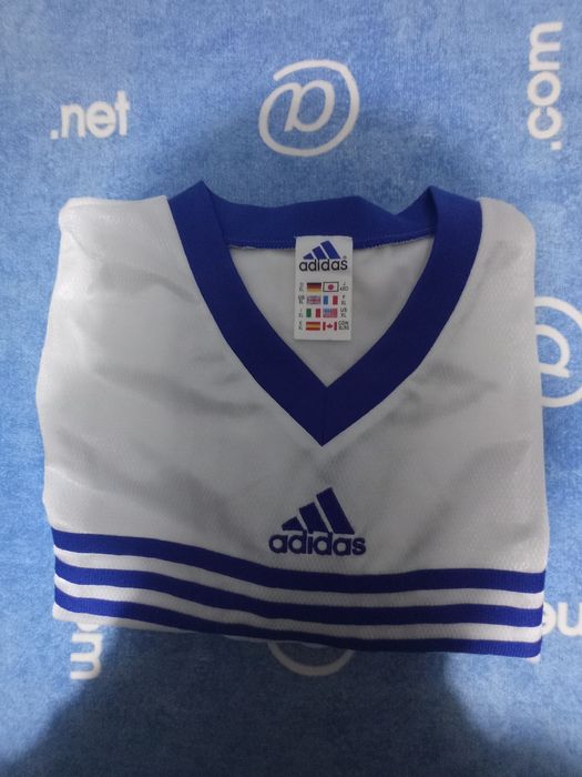 Camisolas de futebol Adidas