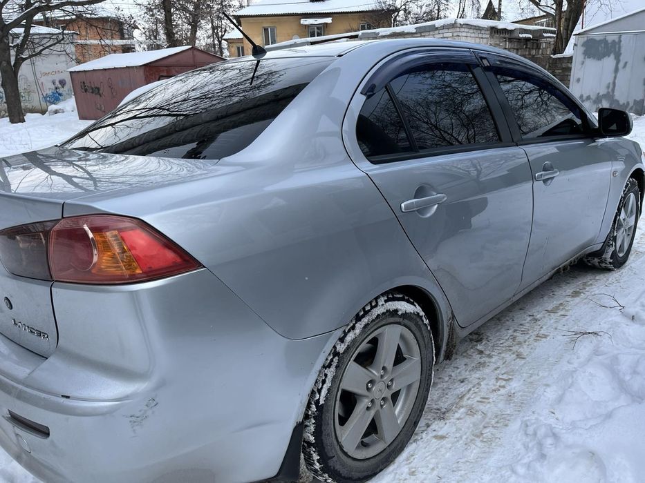 Продам. В гарному стані. Всі питання за телефоном