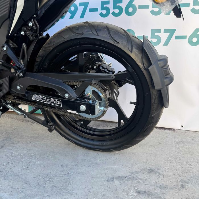 Мотоцикл SP250R-33 (чорний)