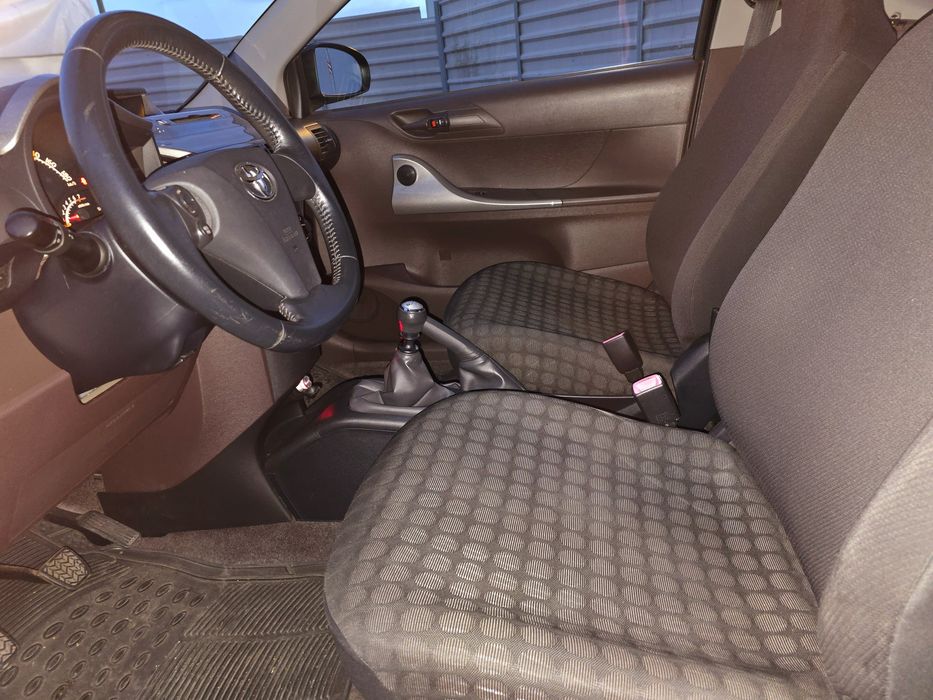 Toyota iq 1.0 vvti