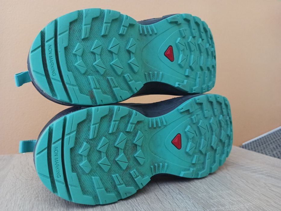 Salomon trekkingi wodoodporne 38