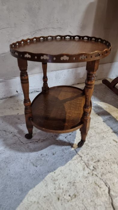 Barek drewniany na kółkach