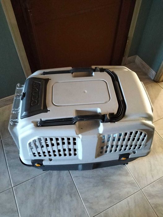 Skudo Dog Carrier