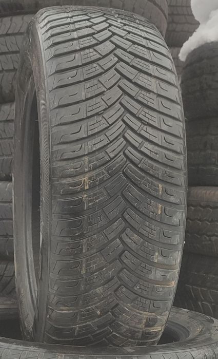 215/60 R17 Maxtrek Relamax 4S wielosezonowe 4 sztuki