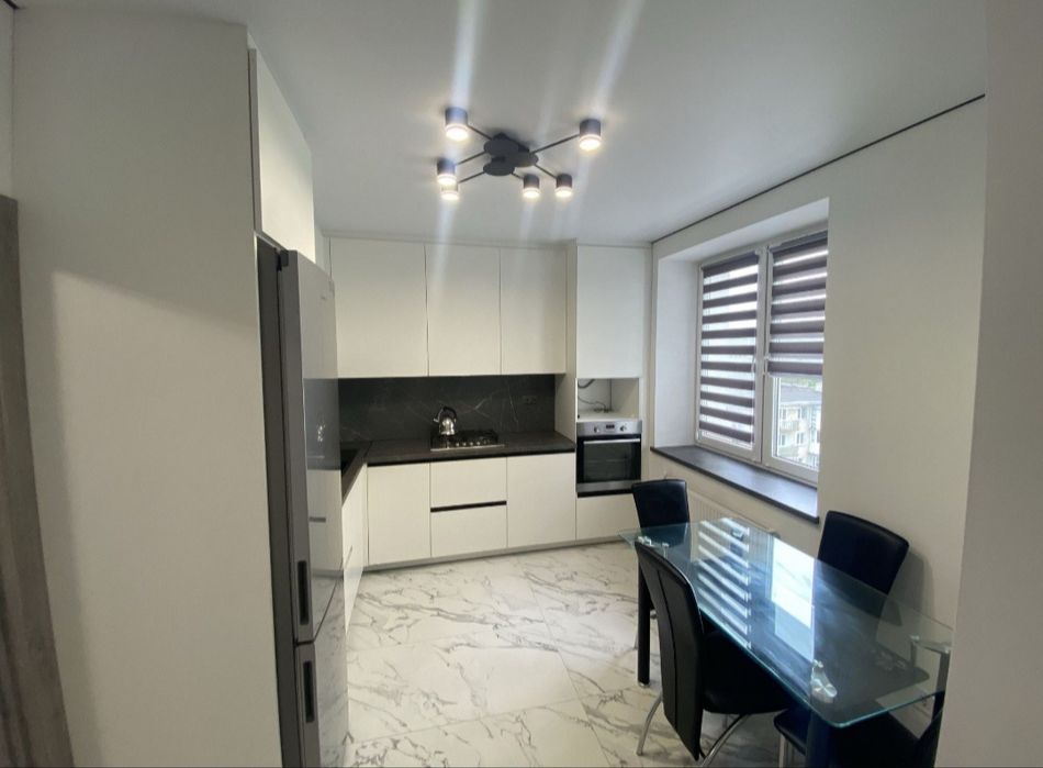 Здам евродвушку у новобудові Рівер Таун