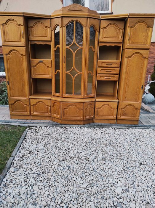 Meble do salonu. Komplet dębowych mebli