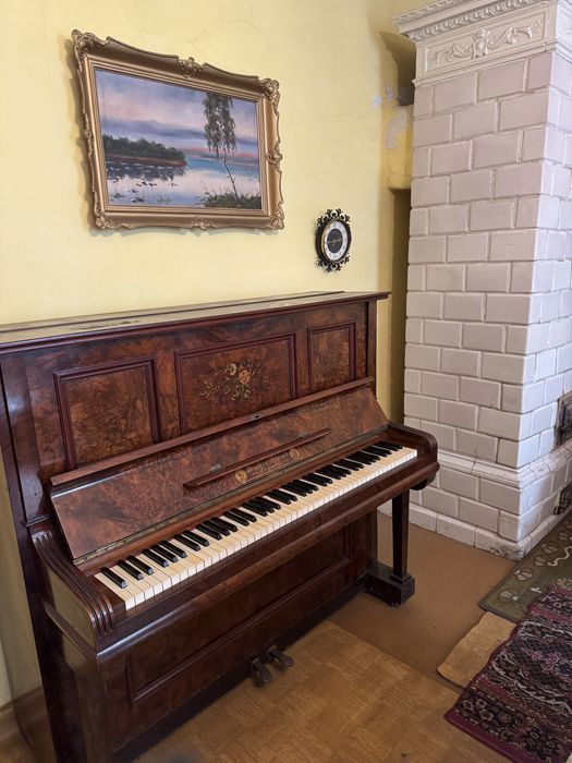 Pianino Lignitz powojenne