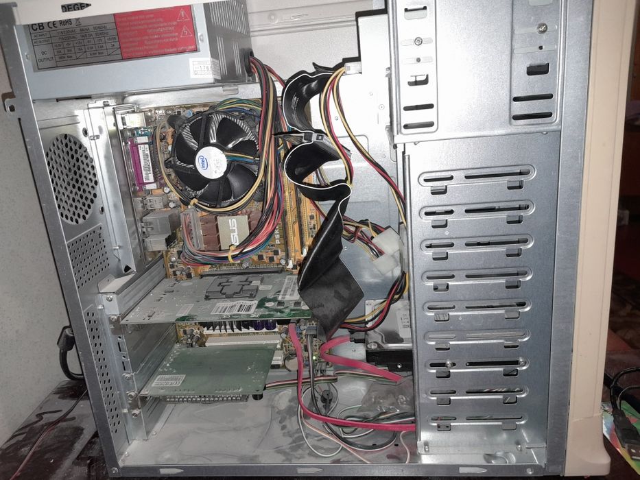 Настільний комп'ютер Intel Core 2 Duo, Windows XP