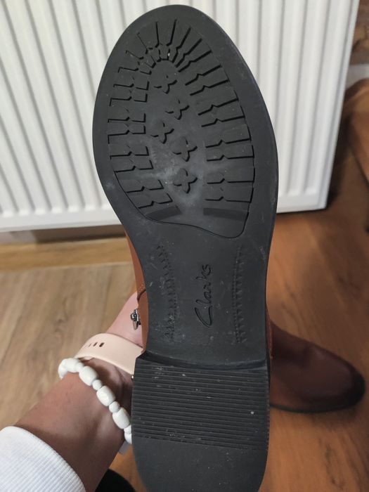 Шкіряні черевики Clarks