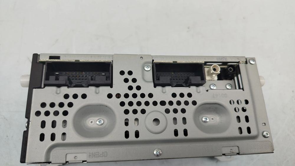 Rádio / auto-rádio FORD Mondeo V Hatchback