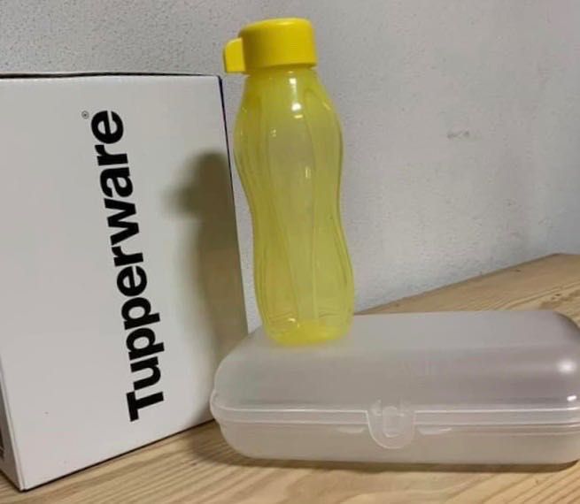 Garrafa 310 ml + Ostra Tupperware