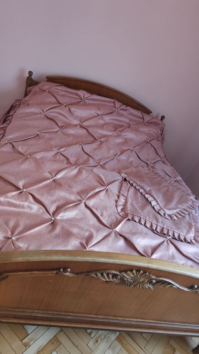 Покривало на ліжко+2 дек. наволочки