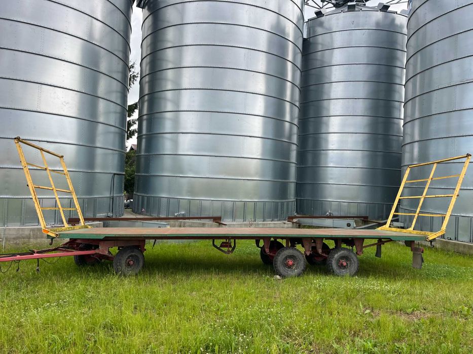 Przyczepa laweta (niska 100cm) słoma , siano , big bagi , skrzynie.