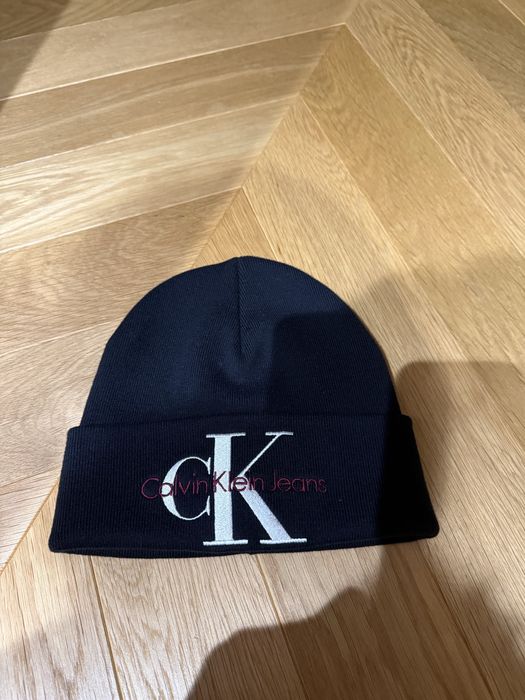 Czapka zimowa damska Calvin Klein czarna