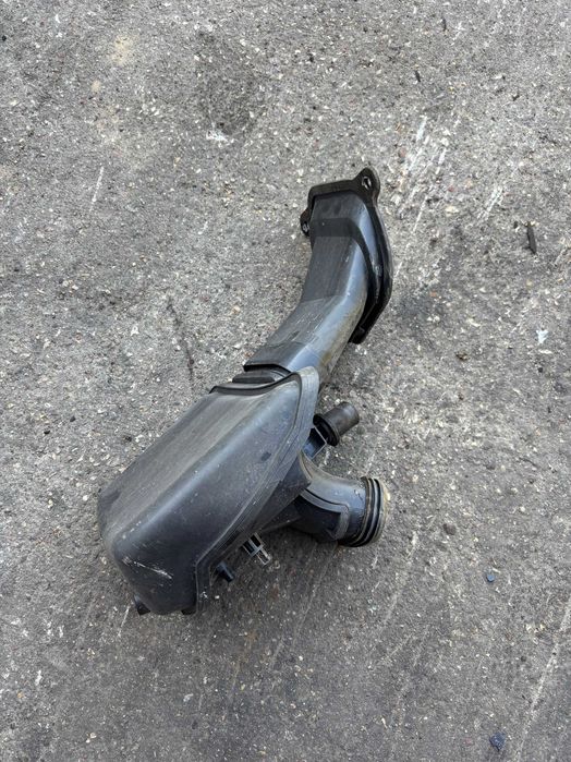 Opel Astra IV Zafira C 1.4 turbo rezonator Wlot powietrza komplet