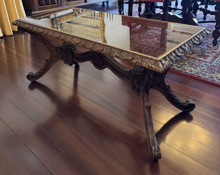 Móveis Clássicos Diversos - (vende-se em separado)