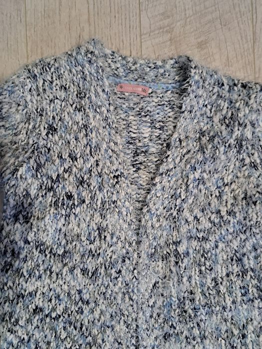 Sweterek roz 146
