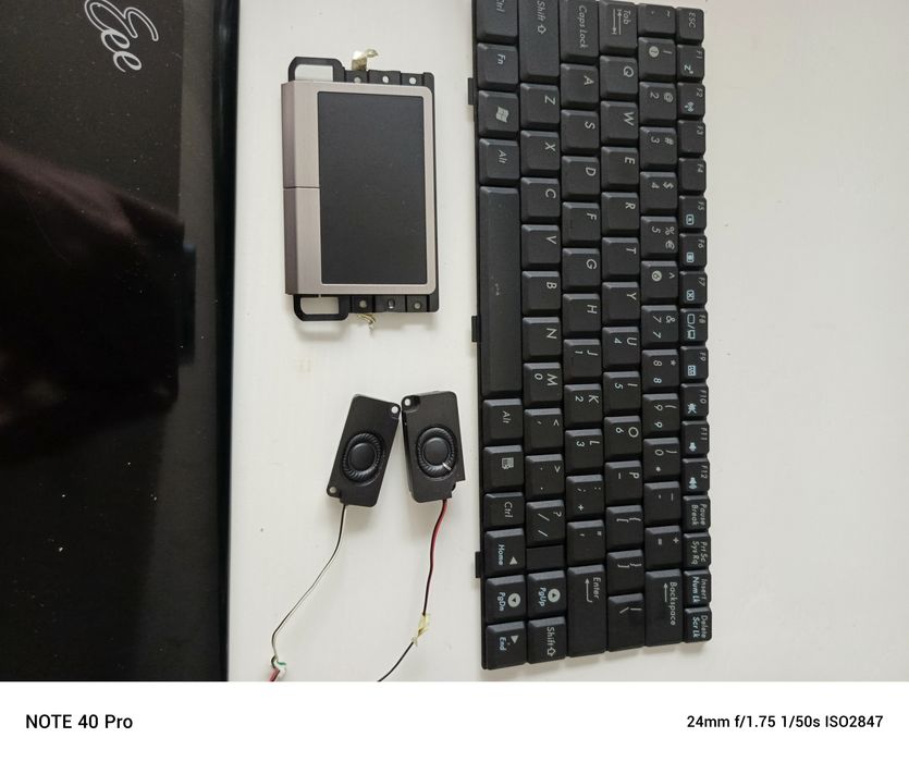 Asus eee PC 1000HD części zamienne.