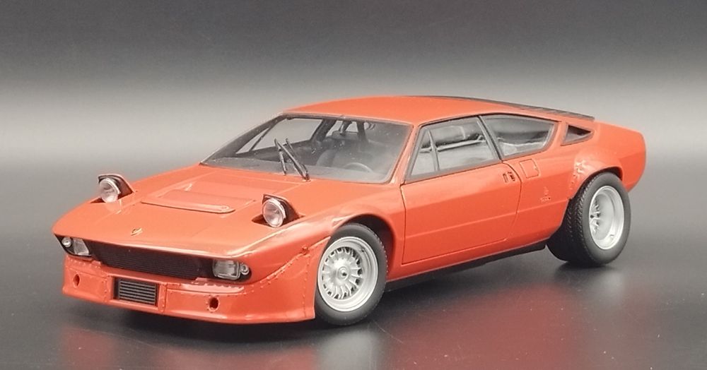 Kyosho 1974 Lamborghini Urraco Rally w skali 1:18
