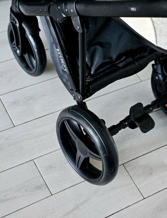 Дитяча універсальна коляска 2 в 1