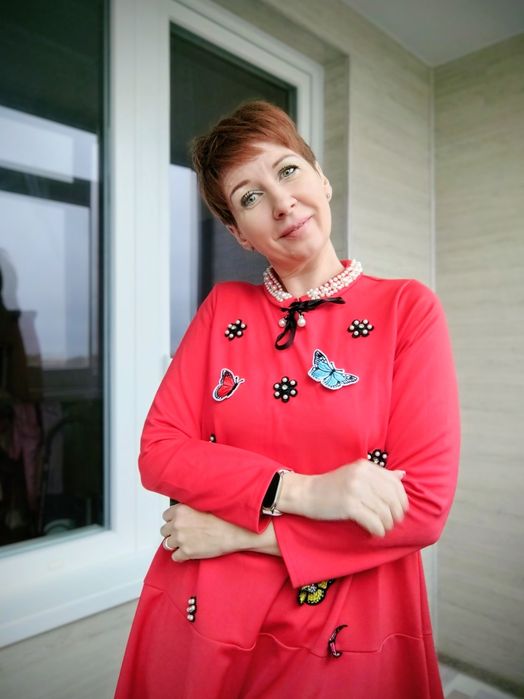 Продам 2  нових плаття