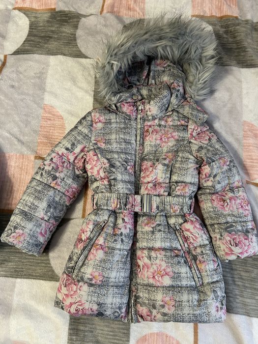 Зимова куртка для дівчинки