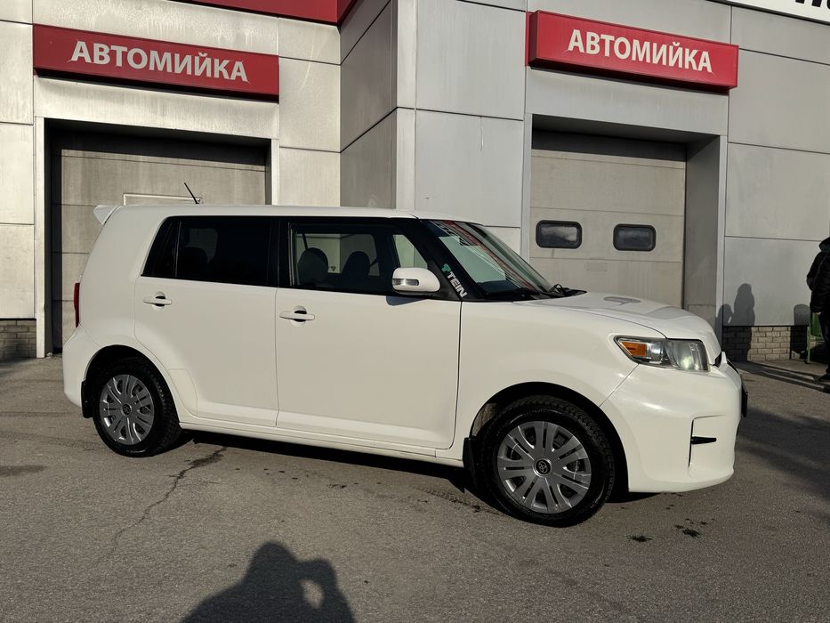 Продам тойоту скион