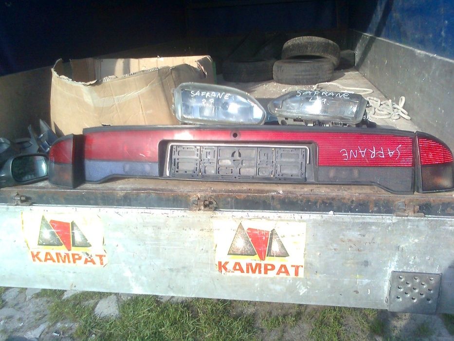 Reno Safrane Renault 1 Lampy Przód Tył Blenda Klapy Lusterka Klamki 94