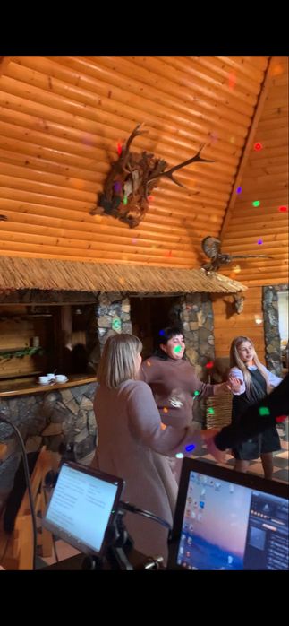 Виїзне музичне привітання з нагоди Вашого свята.