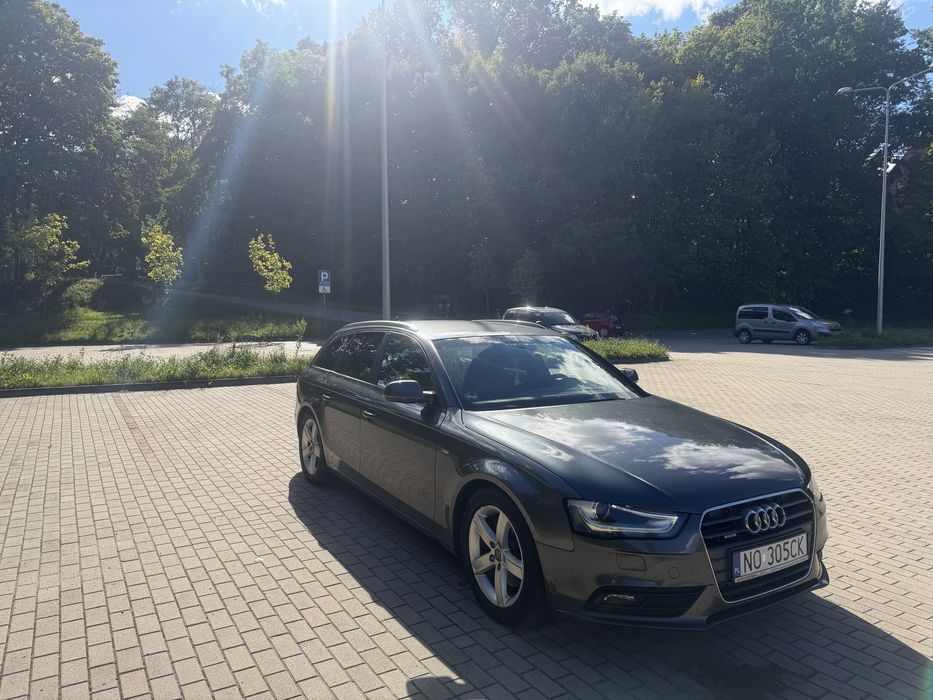 Audi A4 B8 sline quattro