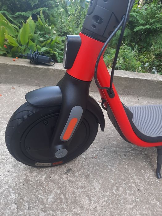 Єлектросамокат Ninebot Segway D 18 E