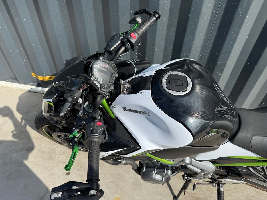 Kawasaki Z900 !!!