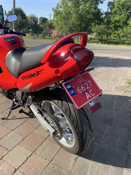 Suzuki GSX600F Katana 600 750
