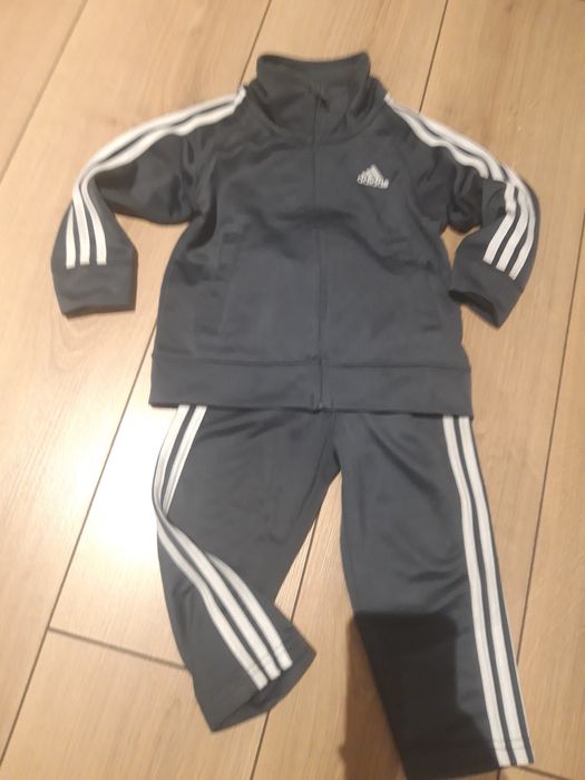 Komplet dres Adidas bluza spodnie 18 msc