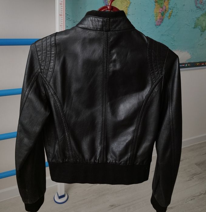 Продам кожаную куртку