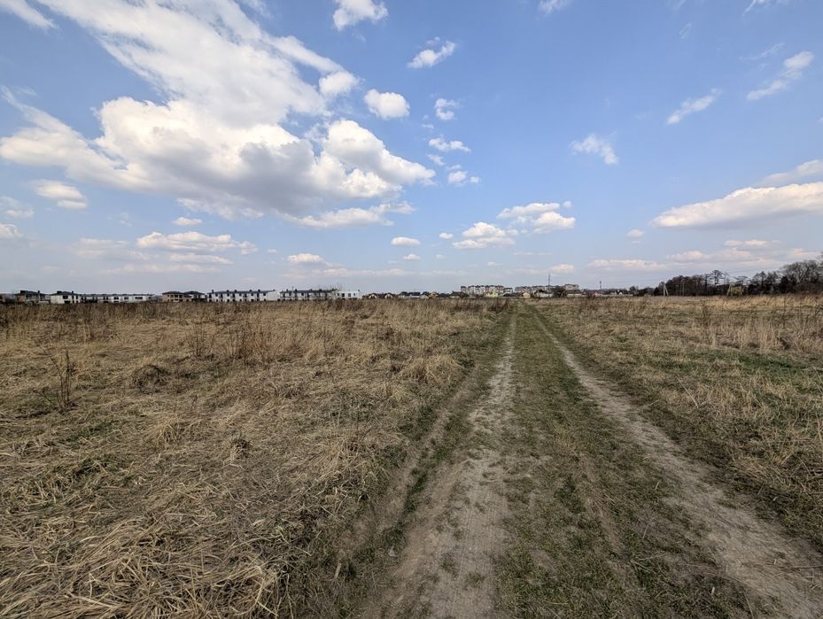 Продаж ділянки під будівництво, Крихівці