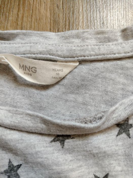 Продам реглан Mango 140р 10років