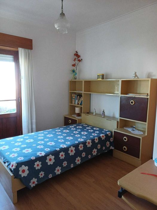 Mobília de quarto individual