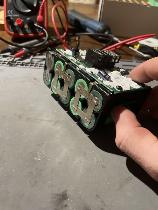 Regeneracja Baterii elektronarzędzi,hulajnóg,rowerów 18650