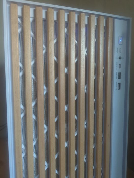 PC Desktop (Ryzen 7 3700x)