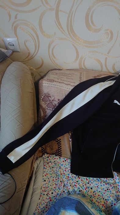 Фірмова кофта puma