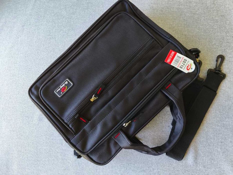 Czarna  torba do pracy na uczelnie podręczna nowa kieszenie