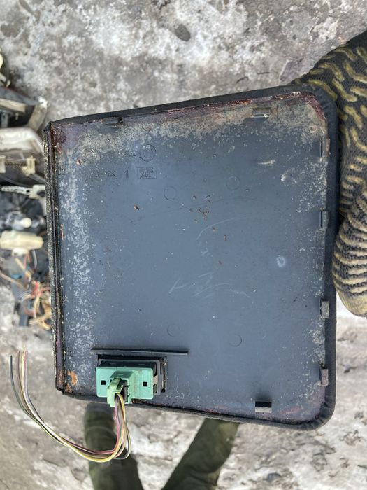 Кнопка люка панель е36 бмв