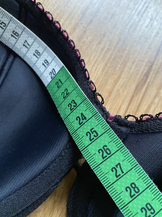 Biustonosz 80DD/E koronka nowy