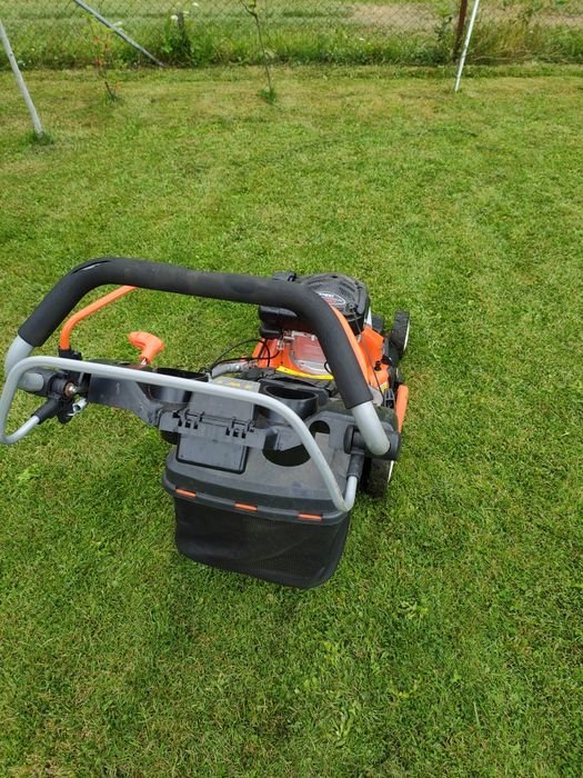 Kosiarka spalinowa Handy 4w1