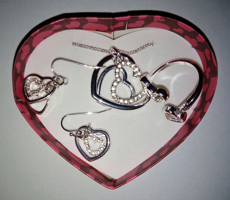 DIA DOS NAMORADOS - Conjunto de 3 peças, fio + brincos + anel