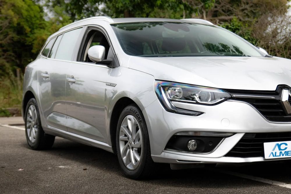 Renault Mégane Sport Tourer BLUE dCi 115 EDC BUSINESS EDITION